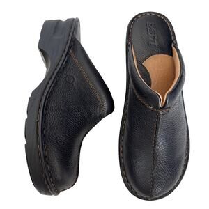 Born Mount II Black Leather Platform Clogs Size 9 Comfort Slip-On Shoes like new